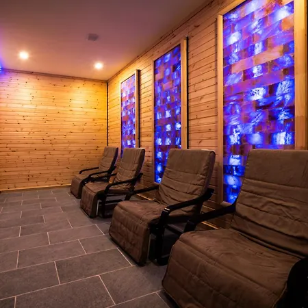 релакс Hotell Kazanlŭk