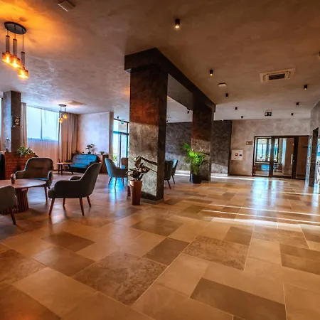 Hotel релакс 4*
